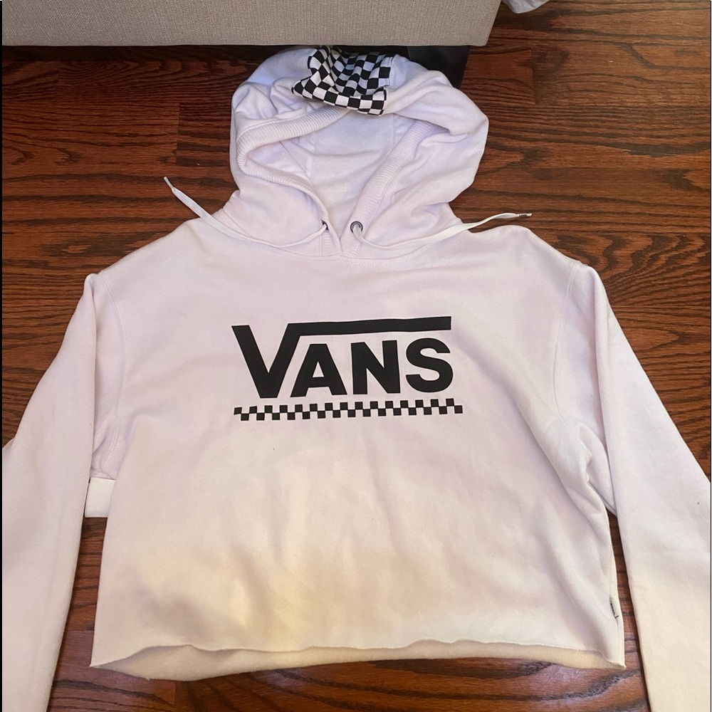 vans cropped hoodie